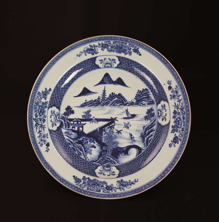 Chinese export porcelain blue and white massive charger